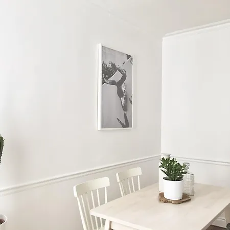 Apartment Monceau *