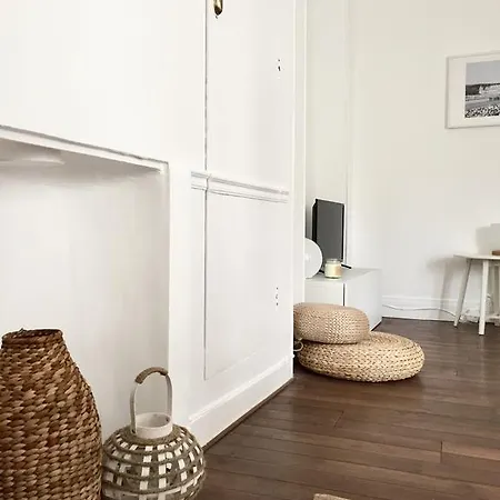 Monceau Apartment *